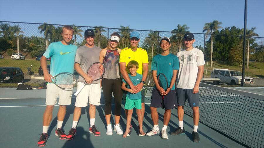 Sanctuary Cove Tennis Elite squad — Olivia, Adam, Daniel Gadecki, Taiyo, Jordan, Jeff & Jin as mascot